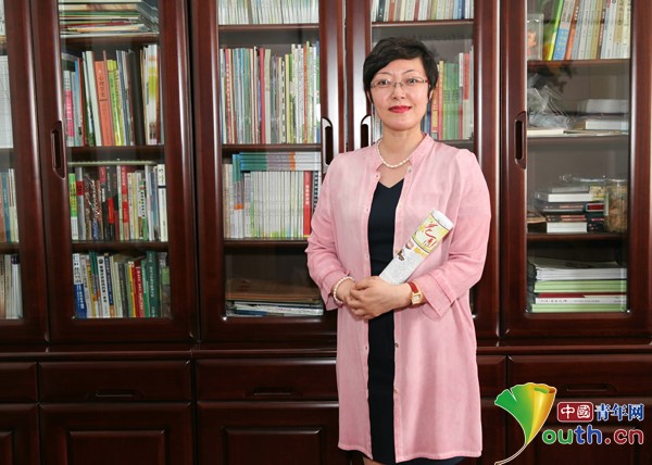 全國人大代表曹永鳴:青少年成長離不開科學的“父母教育”